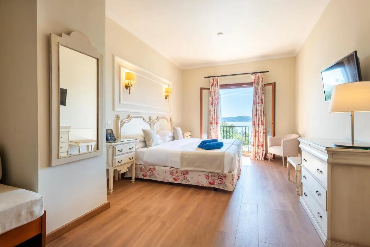 Hotel Cala Fornells Peguera 4*,