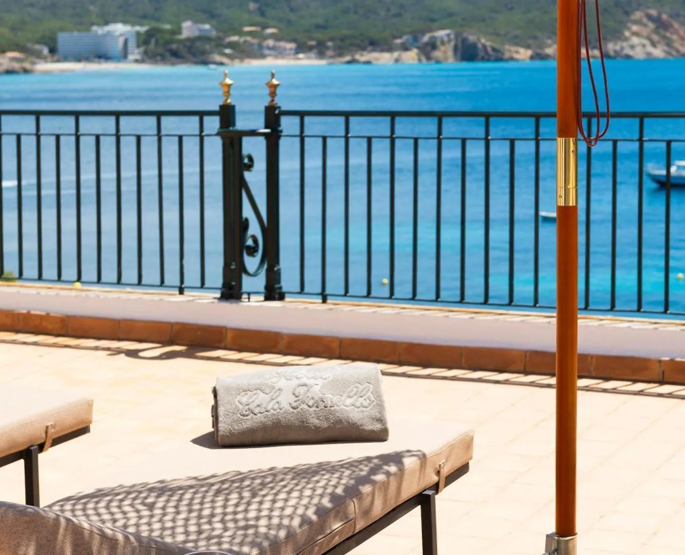 Hotel Cala Fornells Peguera 4*,  Spain